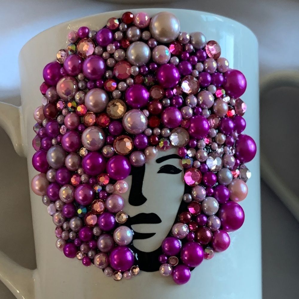Carla bling Diva mug - Free Personalization - ready to ship